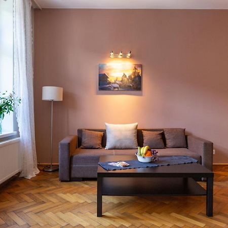 Spacious, Central & Artistic W/Brand New Bathroom! Krakau Exterior foto