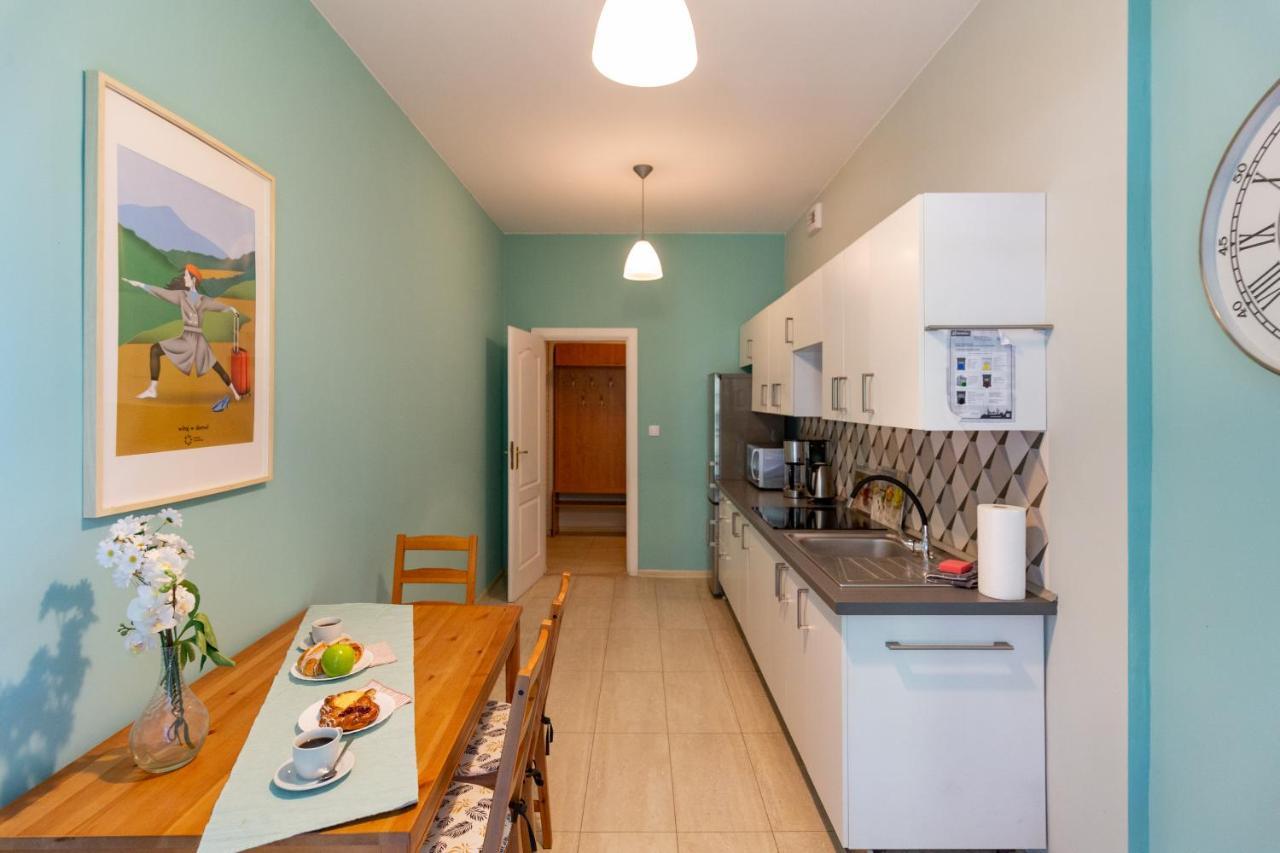 Spacious, Central & Artistic W/Brand New Bathroom! Krakau Exterior foto